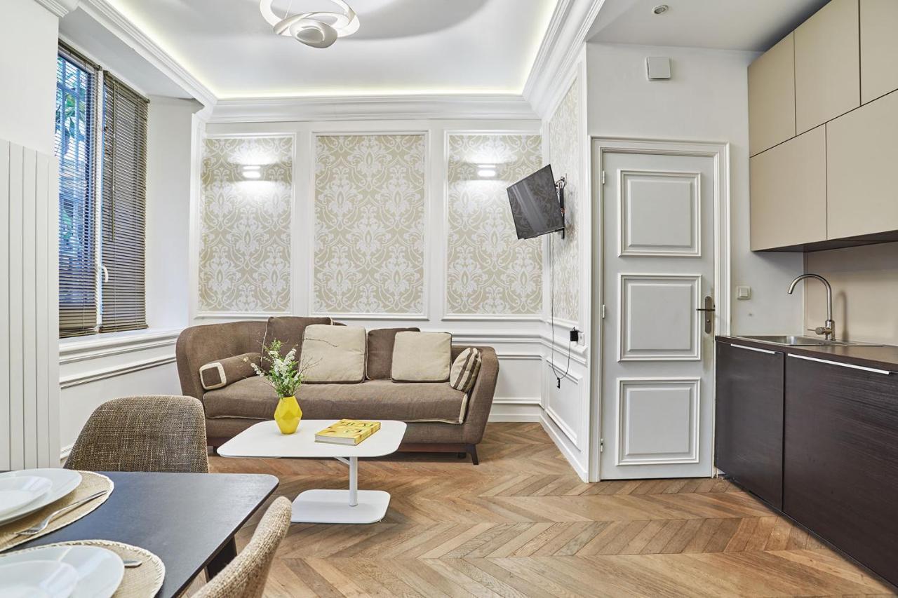 פריז Apartment Louvre Museum By Studio Prestige מראה חיצוני תמונה